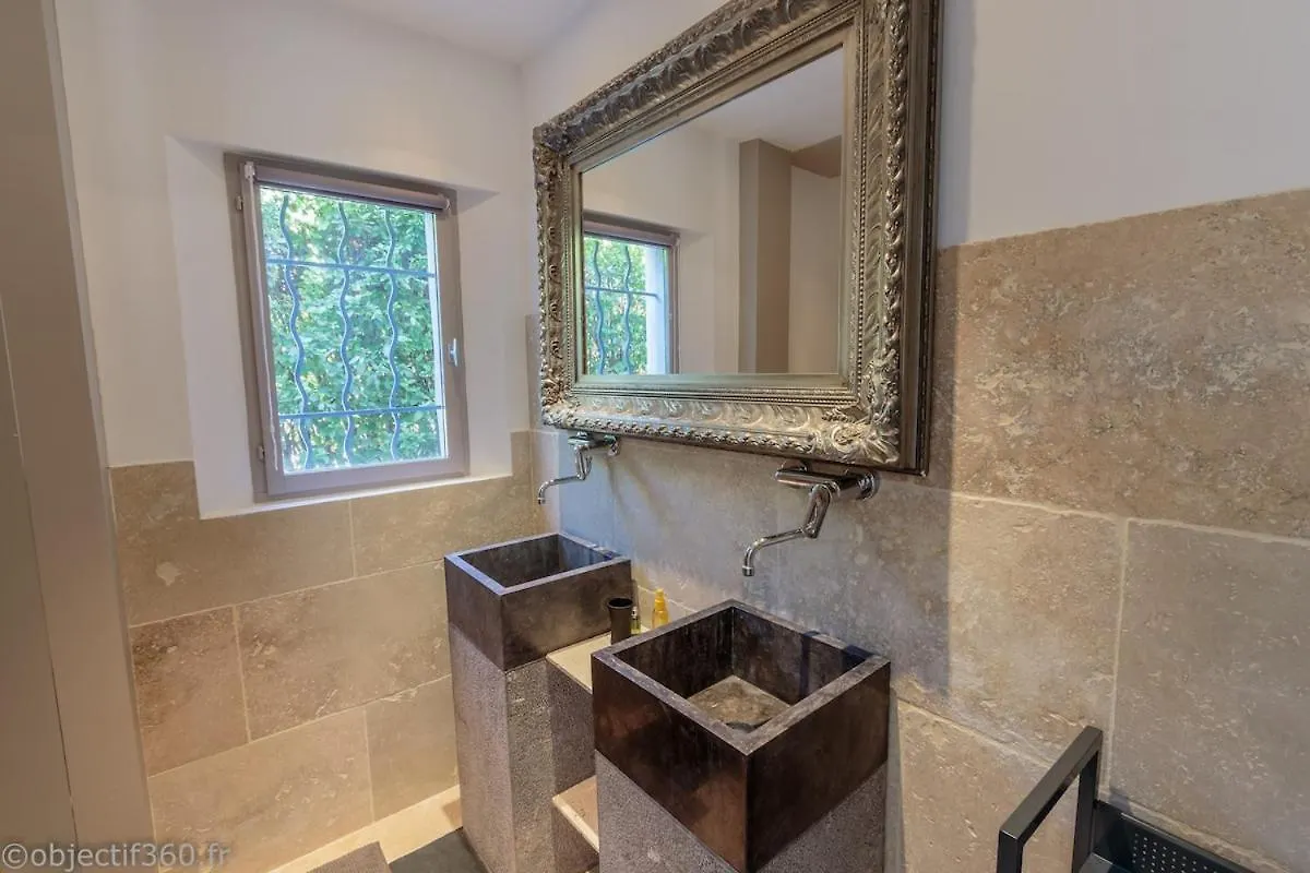 Mas Provencal Au Coeur De L'Isle-Sur-La-Sorgue Villa France